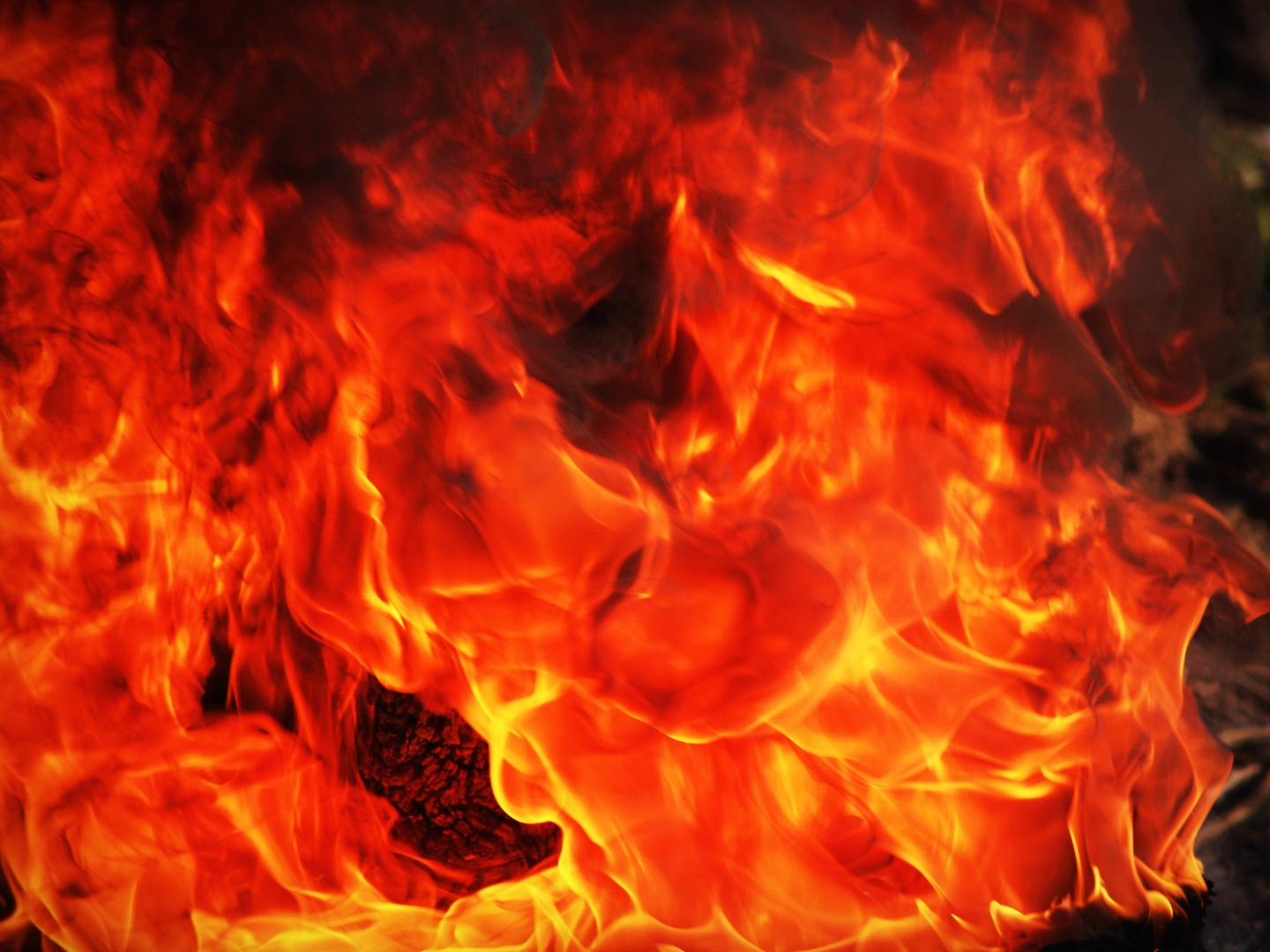 fire_in_the_house_wallpapers.png