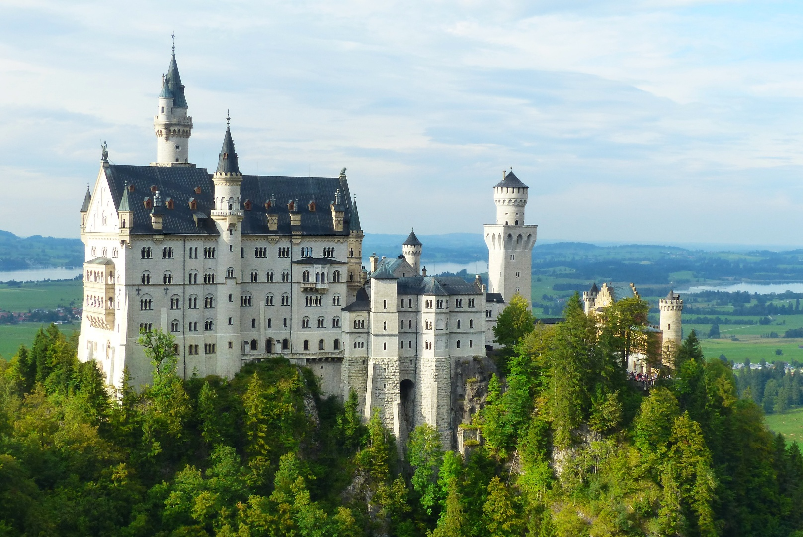 neuschwanstein_castle_is_a_castle_in_germany.png