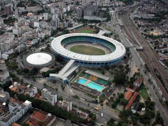 2240px-Maracana_Stadium.jpg